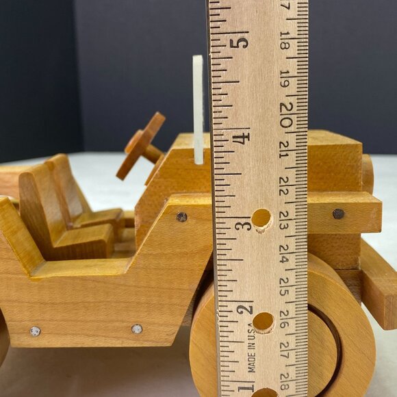Wood Jeep Toy Decor - Picture 10 of 11